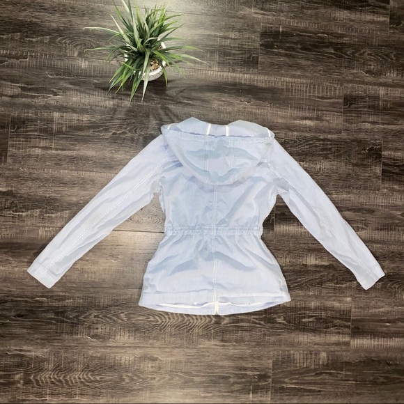 TOMMY HILFIGER Blue & White Striped Jacket - Picture 4 of 16